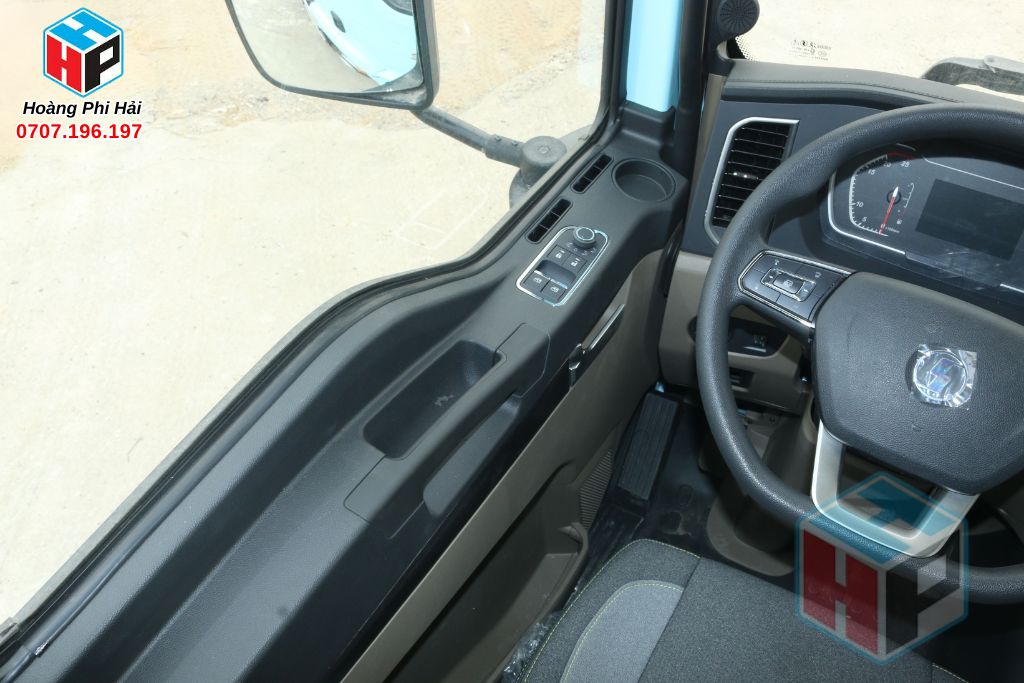 Xe đầu kéo SHACMAN H3000S