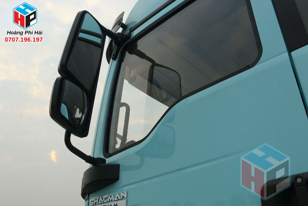 Xe đầu kéo SHACMAN H3000S
